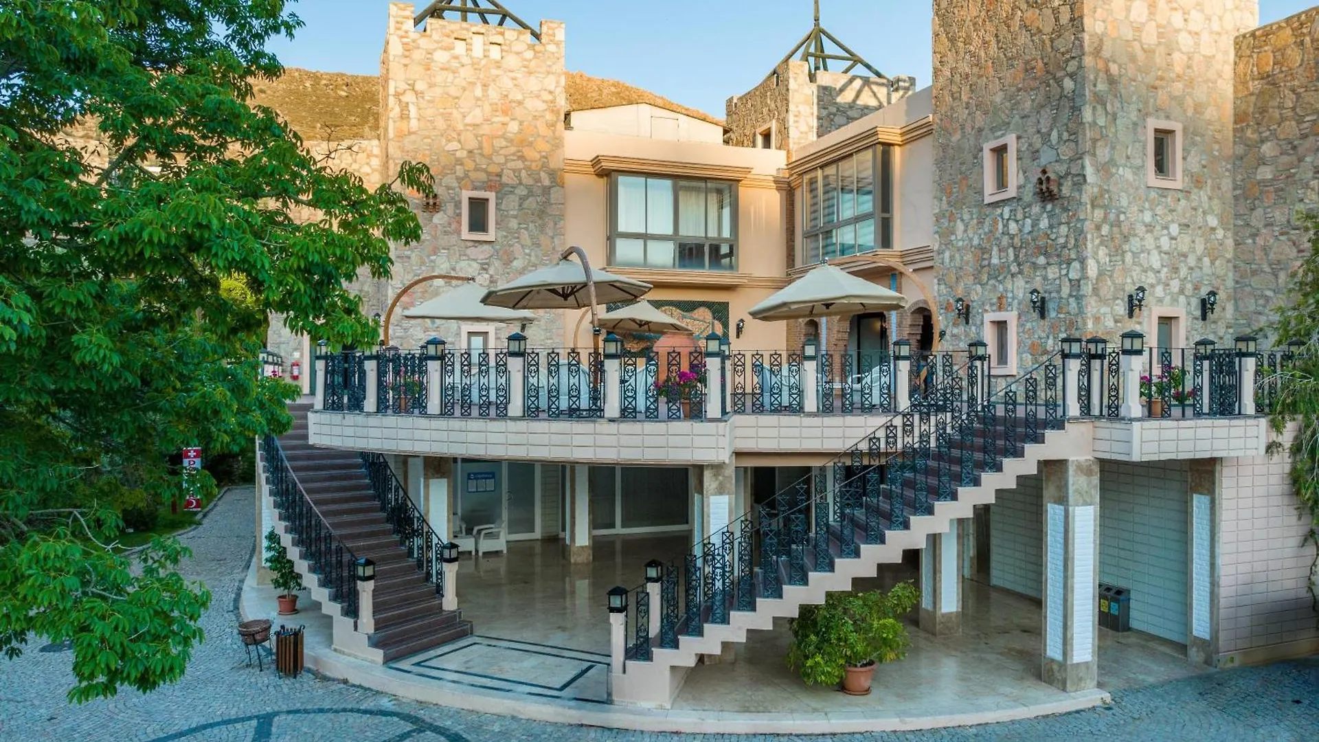 Selectum Collection Bodrum Akyarlar